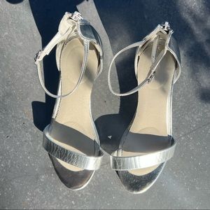 Women’s Silver Sandlal. Worn once.